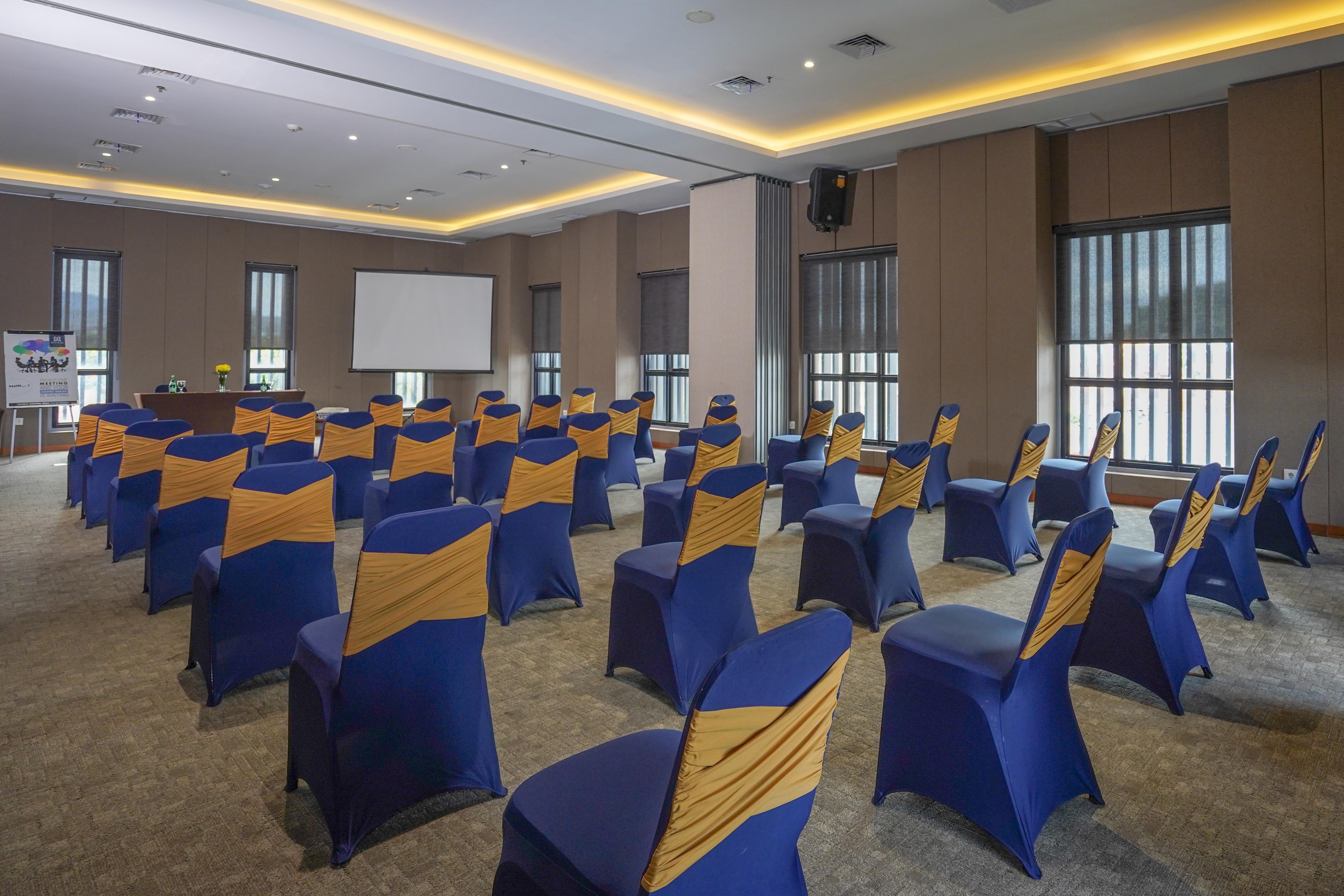 Batiqa Hotel Lampung Bandar Lampung Exterior photo